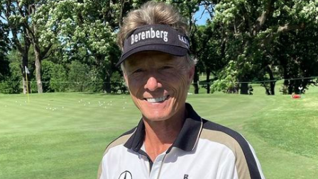 Bernhard Langer DOUBLE-HITS CHIP in second round of Senior Open